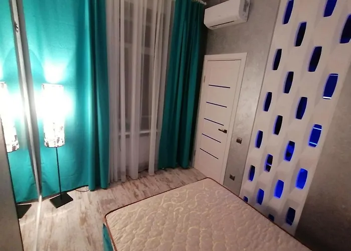 сам центр міста! оперний 5хв *